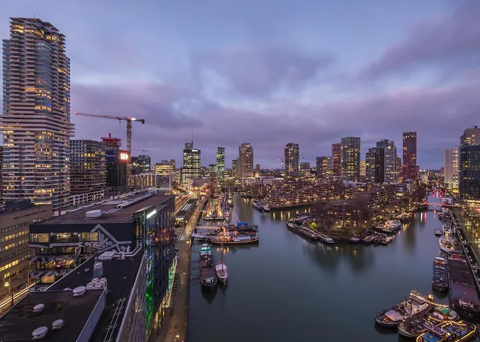 Doubletree By Hilton Rotterdam Centre